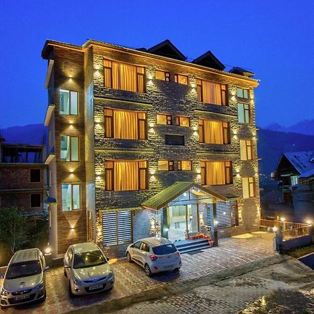Hotel Swastik Grand Manali Exteriér fotografie