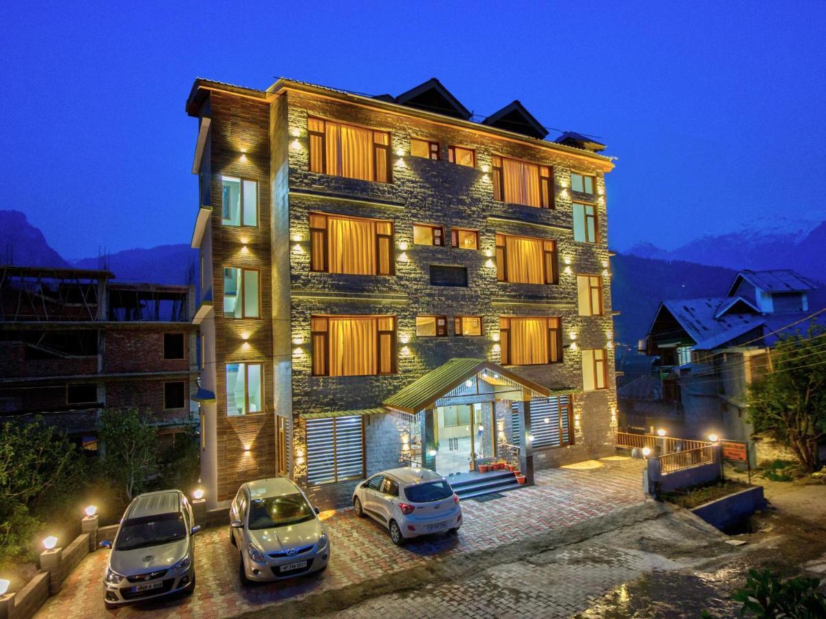 Hotel Swastik Grand Manali Exteriér fotografie