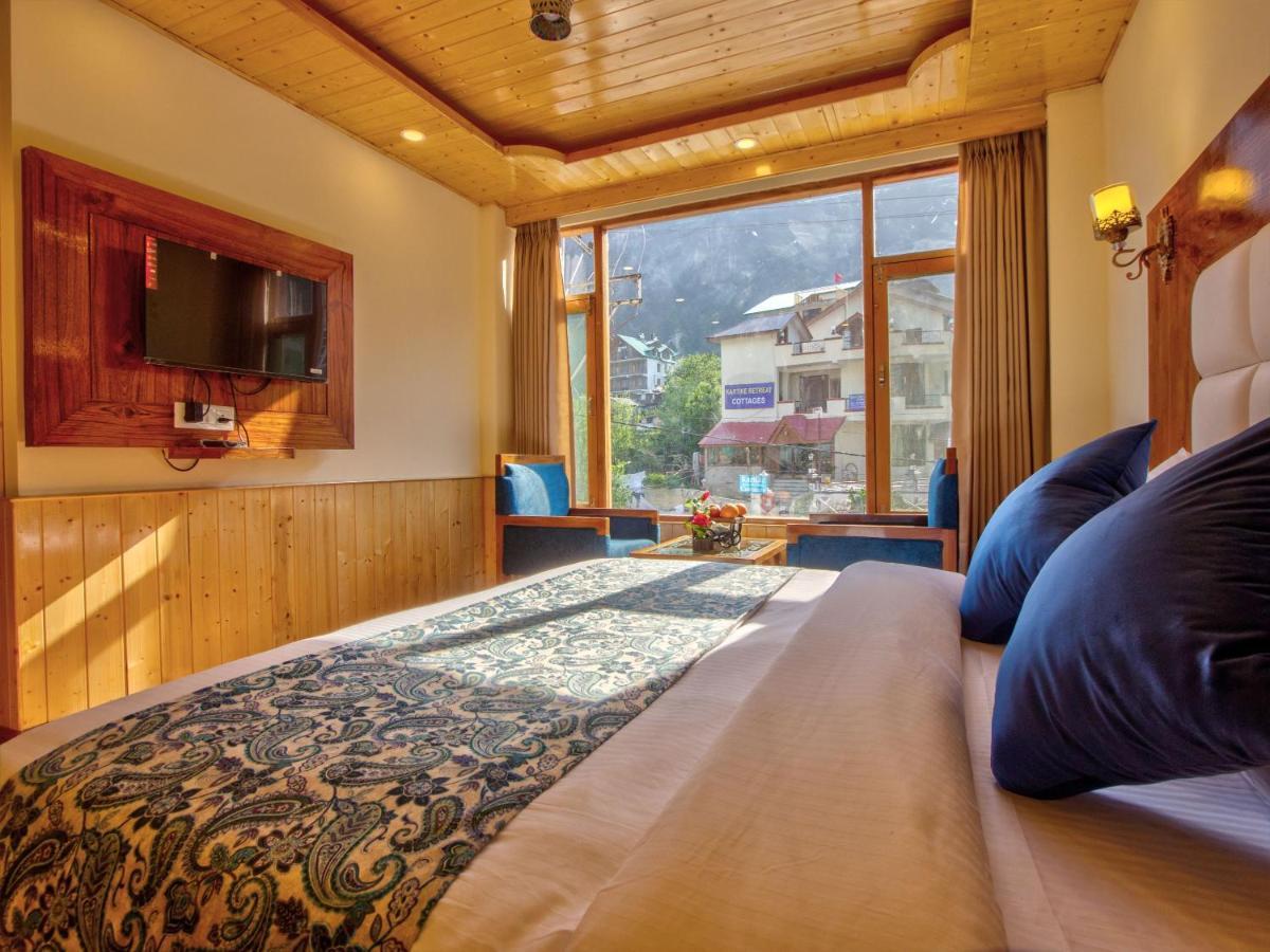 Hotel Swastik Grand Manali Exteriér fotografie