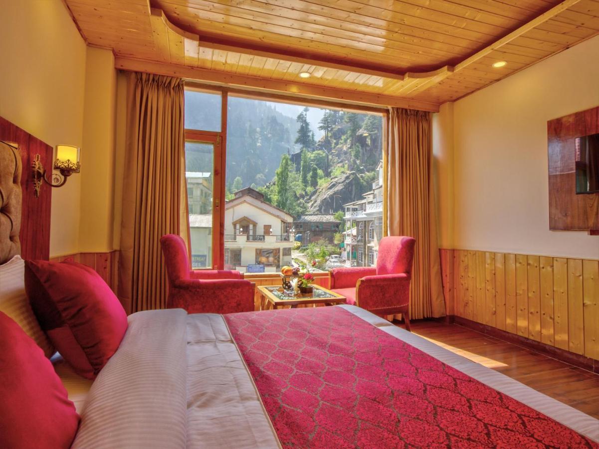 Hotel Swastik Grand Manali Exteriér fotografie