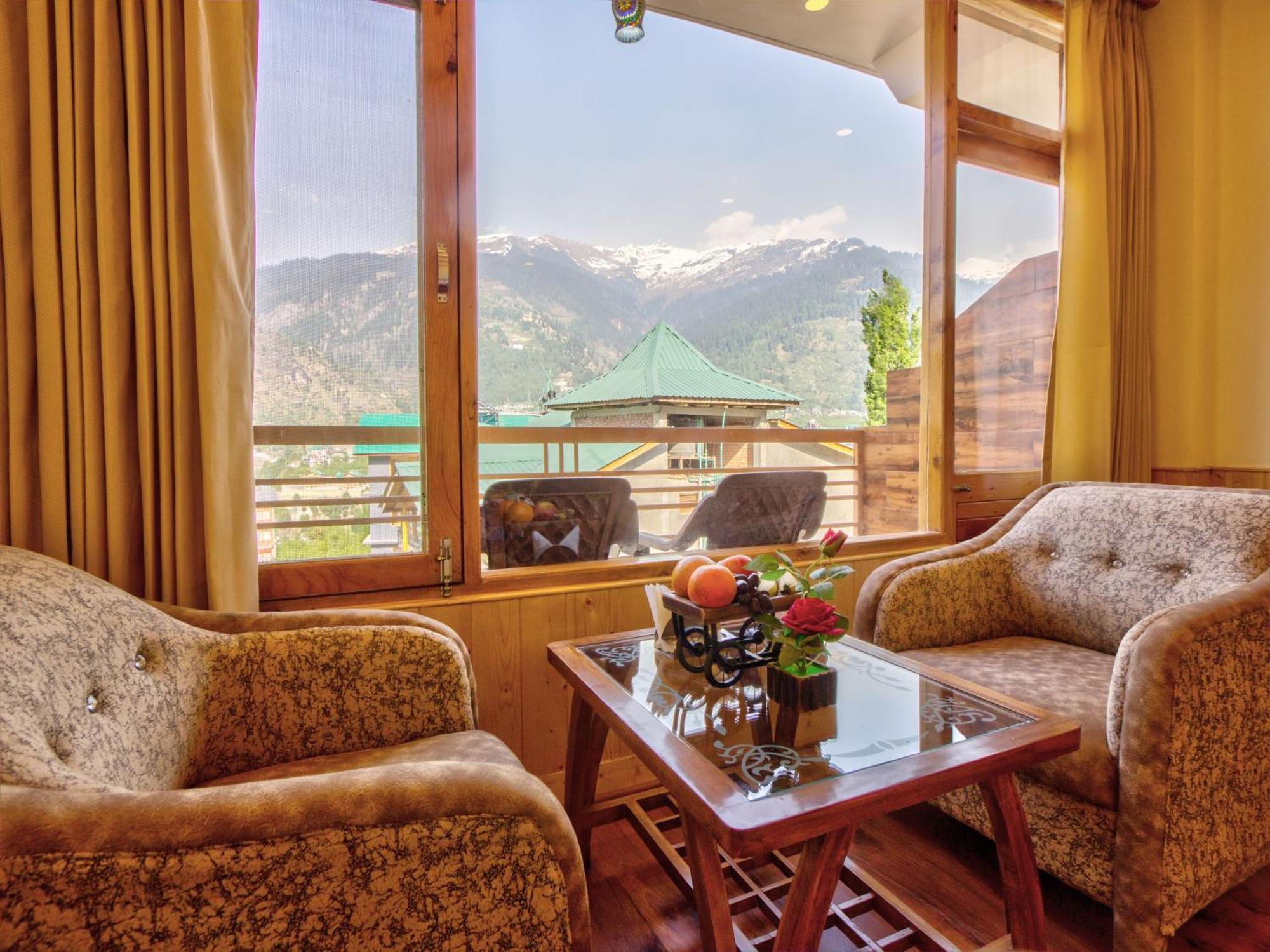 Hotel Swastik Grand Manali Exteriér fotografie